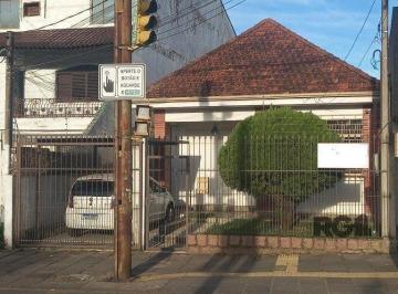 Casa · 362m² · 4 Quartos · 1 Vaga · Casa em Teresópolis