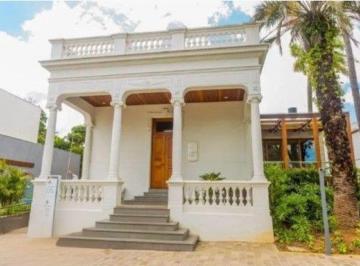 Casa · 211m² · 3 Quartos · 2 Vagas · Avenida Clemenciano Barnasque, 121 - Teresópolis, Porto Alegre - RS