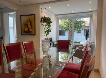 Casa · 234m² · 3 Quartos · 6 Vagas · Casa com 3 dormitórios, suíte, lavabo, espaço gourmet com churrasqueira.