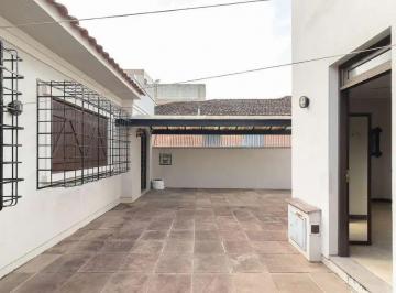 Casa · 450m² · 5 Quartos · 3 Vagas · Encantadora casa grande