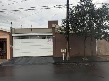 Casa · 13619m² · 3 Quartos · 2 Vagas · Casa à venda em Vila Prado, São Carlos | 3 dorms, suíte