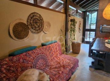 Casa · 170m² · 3 Quartos · 3 Vagas · Casa de 170m² em São João do Rio Vermelho