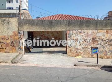 Garagem · Casa de 3 quartos à venda no Colégio Batista!