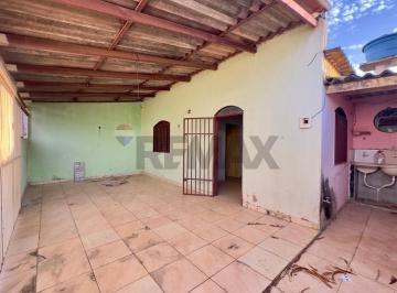 Casa · 216m² · 4 Quartos · 3 Vagas · Casa QR 425, Samambaia Norte, 216m², 4 quartos com suíte e 3 vagas