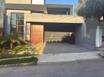 Casa · 170m² · 3 Quartos · 4 Vagas · Casa à venda em Sorocaba, Condomínio Ibiti Reserva, com 3 suítes, com 170 m²