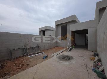 Casa · 93m² · 3 Quartos · 3 Vagas · Casa à Venda com 03 Quartos no Bairro Fábio Notini em Divinópolis MG.