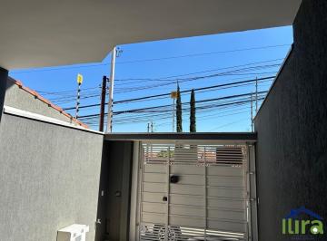 v4489a.jpg · OPORTUNIDADE IMPERDÍVEL NA VILA RÉ! SOBRADO ESPAÇOSO E PRONTO PARA MORAR