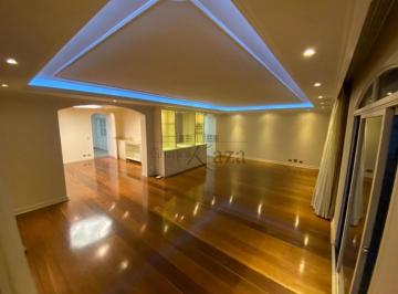 Apartamento · 340m² · 4 Quartos · 5 Vagas · Apartamento - Panamby - 4 Dormitórios - 340m².