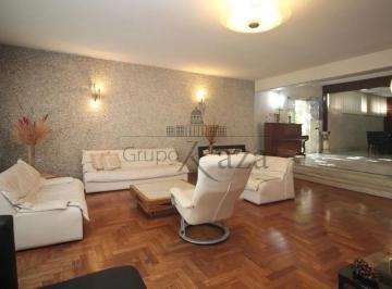 Comercial · 672m² · 5 Quartos · 8 Vagas · Casa Padrão em São Paulo