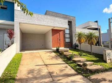 Casa · 120m² · 2 Quartos · 2 Vagas · CASA À VENDA PORTEIRA FECHADA NO LOTEAMENTO VIVARE – VIAMÃO