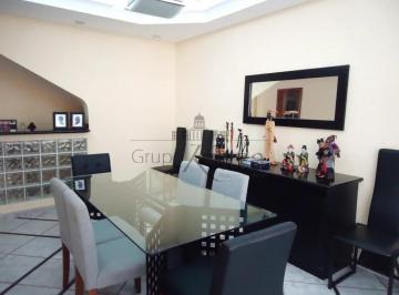 sala de jantar · Casa - Aclimação - 4 Dormitórios - 350m².