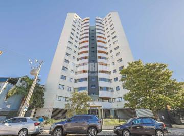 1147616750.jpg · Apartamento semimobiliado com 2 quartos espaçoso no Centro.