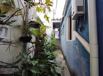 Terreno · Terreno Estratégico com 4 Casas em Declive – Excelente para Construtores