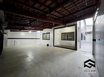 Casa · 2 Quartos · 2 Vagas · EXCELENTE CASA 2 DORMITÓRIOS PARA LOCAÇÃO ANUAL – ÓTIMA LOCALIZAÇÃO!