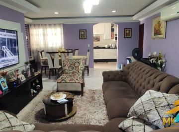 Casa · 400m² · 3 Quartos · 3 Vagas · Amplo Sobrado Mobiliado com 3 Quartos e 1 Suíte à Venda no Jardim Mutinga