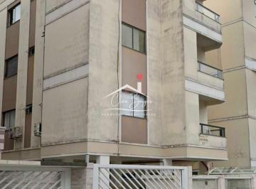 Apartamento · 70m² · 2 Quartos · 1 Vaga · Apartamento 02 dormitórios no Pagani, com suíte, Palhoça/SC