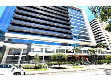 Comercial · 656m² · 7 Vagas · Loja Comercial para Aluguel / Locação de Loja no Setor Oeste em Goiânia-GO.