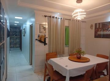 Casa de 3 quartos, Taguatinga · Linda Casa Mobiliada na QNE 08 - Taguatinga Norte Alto padrão com 03 quartos 01 suíte - Alto padrão!