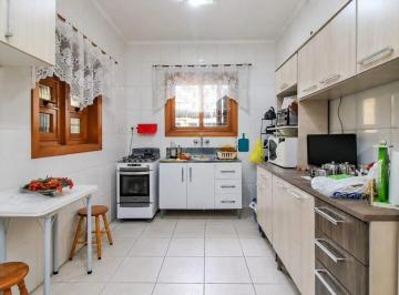 Casa · 219m² · 3 Quartos · 5 Vagas · SCSS 69 Casa 379