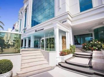 Casa · 111m² · 3 Quartos · 4 Vagas · COBERTURA NO EDIFÍCIO RENAISSANCE