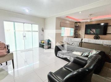Casa · 425m² · 5 Quartos · 2 Vagas · Casa para Aluguel - Centro, 5 Quartos, 425 m² - Rio das Ostras