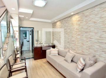Casa · 80m² · 2 Quartos · 1 Vaga · Casa para Aluguel - California, 2 Quartos, 80 m² - Belo Horizonte