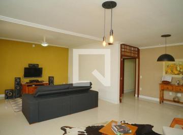 Casa · 350m² · 5 Quartos · 4 Vagas · Casa para Aluguel - Ponta Grossa, 5 Quartos,  350 m² - Maricá