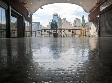 loja-salao-ponto-comercial-em-sao-paulo-sp-no-bairro-centro-imovel446872-img6a8f1c6a01237.jpg · Loja / Salão / Ponto Comercial à venda em São Paulo, no bairro Centro