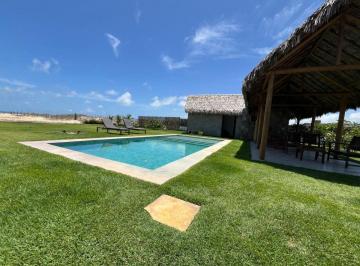 Casa de 4 quartos, São Gonçalo do Amarante · Casa de Pé na areia com 4 suítes à venda na Praia da Taíba