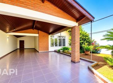 Casa · 253m² · 3 Quartos · 3 Vagas · Casa para alugar em Anhangabaú de 253.00m² com 3 Quartos, 2 Suites e 3 Garagens