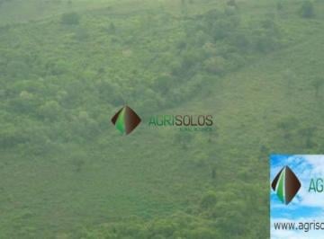 Imagem 1 · Terreno para venda em Centro, Poconé