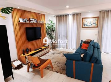 Casa · 239m² · 4 Quartos · 3 Vagas · Casa de Condomínio para venda em Mogilar de 239.00m² com 4 Quartos, 2 Suites e 3 Garagens