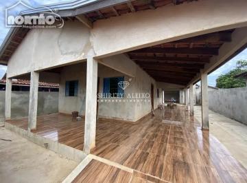 Imagem 1 · Casa para venda em Juara