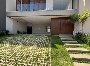 Casa · 312m² · 3 Quartos · 4 Vagas · Casa de Condomínio para venda em Recanto Quarto Centenário de 312.00m² com 3 Quartos, 3 Suites e 4 G