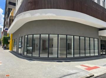 Comercial · 154m² · Loja para alugar em Centro de 154.00m²