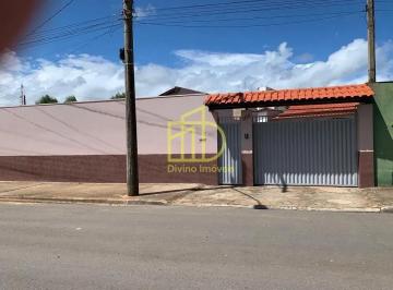 Casa · 949m² · 3 Quartos · 7 Vagas · Casa para venda em Centro de 949.24m² com 3 Quartos, 1 Suite e 7 Garagens