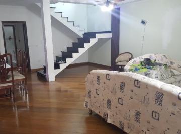 Casa · 370m² · 3 Quartos · 6 Vagas · Sobrado para venda em Vila Marieta de 370.00m² com 3 Quartos, 3 Suites e 6 Garagens
