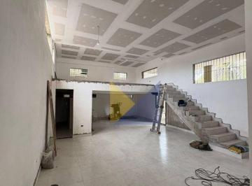 Comercial · 227m² · Sala Comercial para alugar em Itaguá de 227.00m²