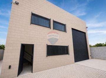 Comercial · 397m² · 3 Vagas · Galpão / Depósito / Armazém para alugar em Parque Brasil de 396.94m² com 3 Garagens