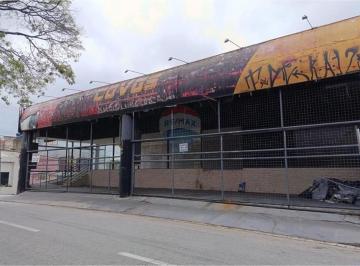 Comercial · 830m² · 9 Vagas · Prédio Comercial para alugar em Vila Santana de 830.00m² com 9 Garagens