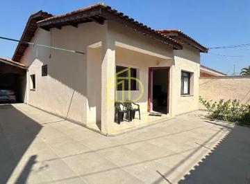 Casa · 250m² · 3 Quartos · 6 Vagas · Casa para venda em Jardim São Paulo de 250.00m² com 3 Quartos, 1 Suite e 6 Garagens