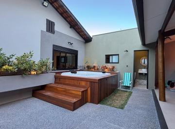 Casa · 161m² · 2 Quartos · 2 Vagas · Casa para venda em Jardim Ypê de 160.84m² com 2 Quartos, 1 Suite e 2 Garagens