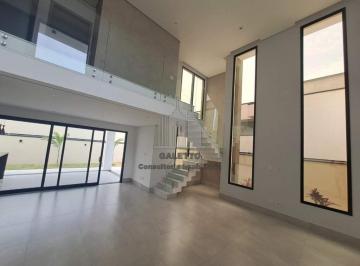 Casa · 240m² · 3 Quartos · 4 Vagas · Casa para venda em Roncáglia de 240.00m² com 3 Quartos, 3 Suites e 4 Garagens