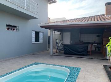 Casa · 220m² · 3 Quartos · 5 Vagas · Casa de Condomínio para venda em Vila Residencial Green Park de 220.00m² com 3 Quartos, 1 Suite e 5