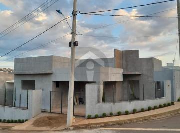 Imagem 1 · Casa para venda em Centro, Alfenas