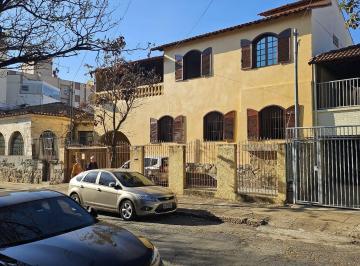 Imagem 1 · Casa para venda e aluguel em Floresta, Belo Horizonte