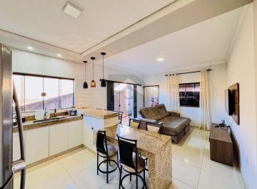 Imagem 1 · Casa para venda em Centro, Alfenas