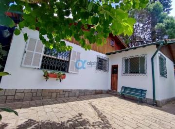 Imagem 1 · Casa para venda em Valparaíso, Petrópolis