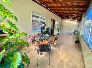 Imagem 1 · Casa para venda em Alto dos Pinheiros, Belo Horizonte