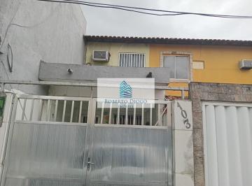 Foto 01 · Casa em Condomínio à Venda em Bangu, Rio de Janeiro-RJ: 2 Quartos, 1 Sala, 1 Banheiro, 2 Vagas de Ga